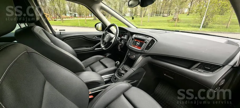 Opel Zafira 2017 photo 5