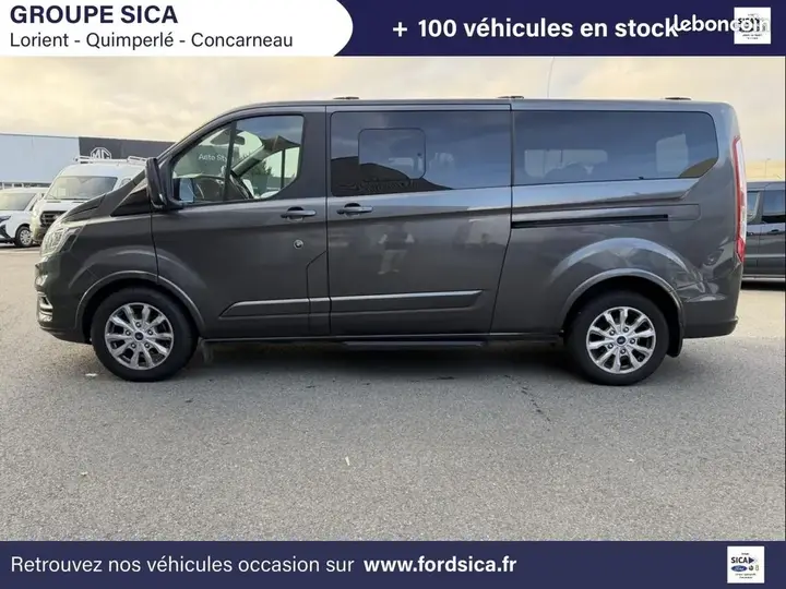 Ford Tourneo Custom 2022 photo 4