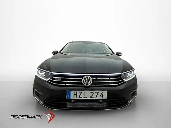 Volkswagen Passat 2018 photo 2