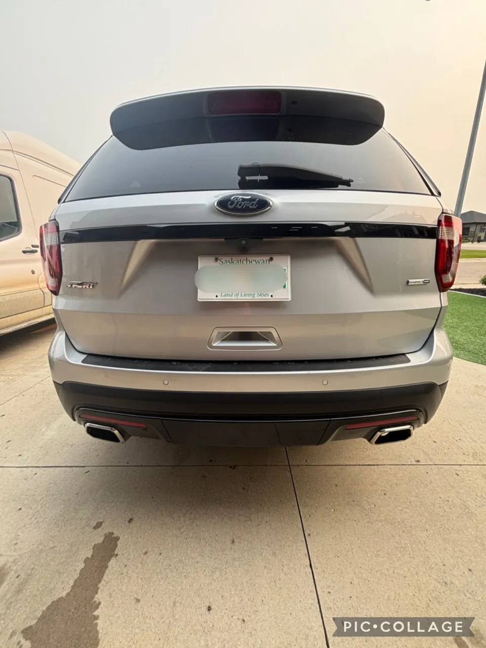 Ford Explorer 2017 photo 2