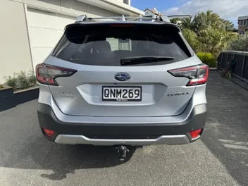 Subaru Outback 2024 photo 4