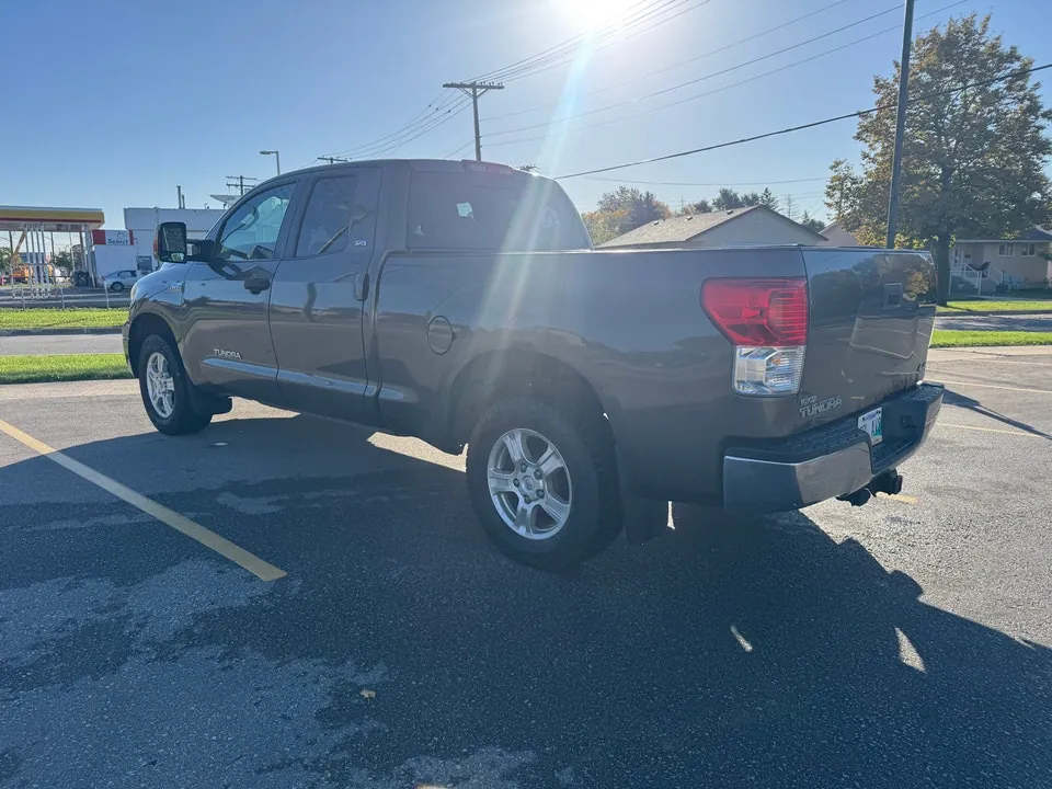 Toyota Tundra 2011 photo 4