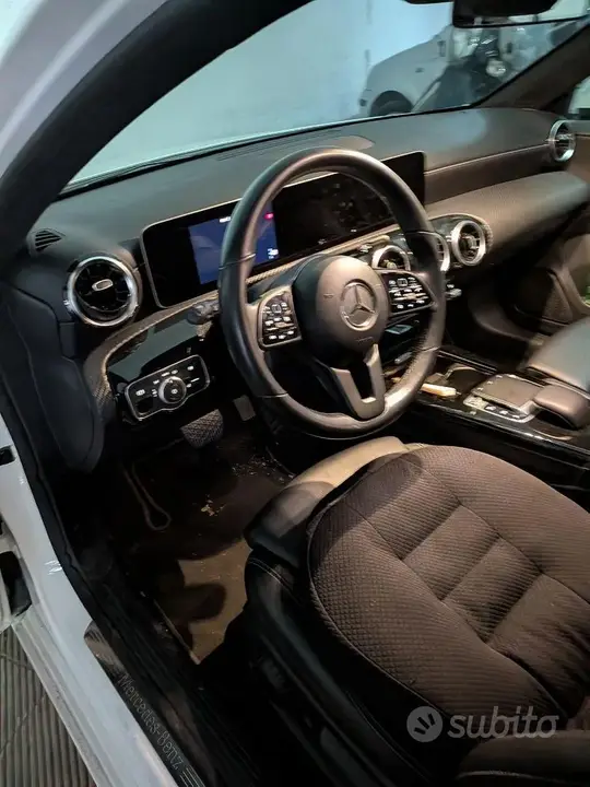 Mercedes-Benz A 2019 photo 4