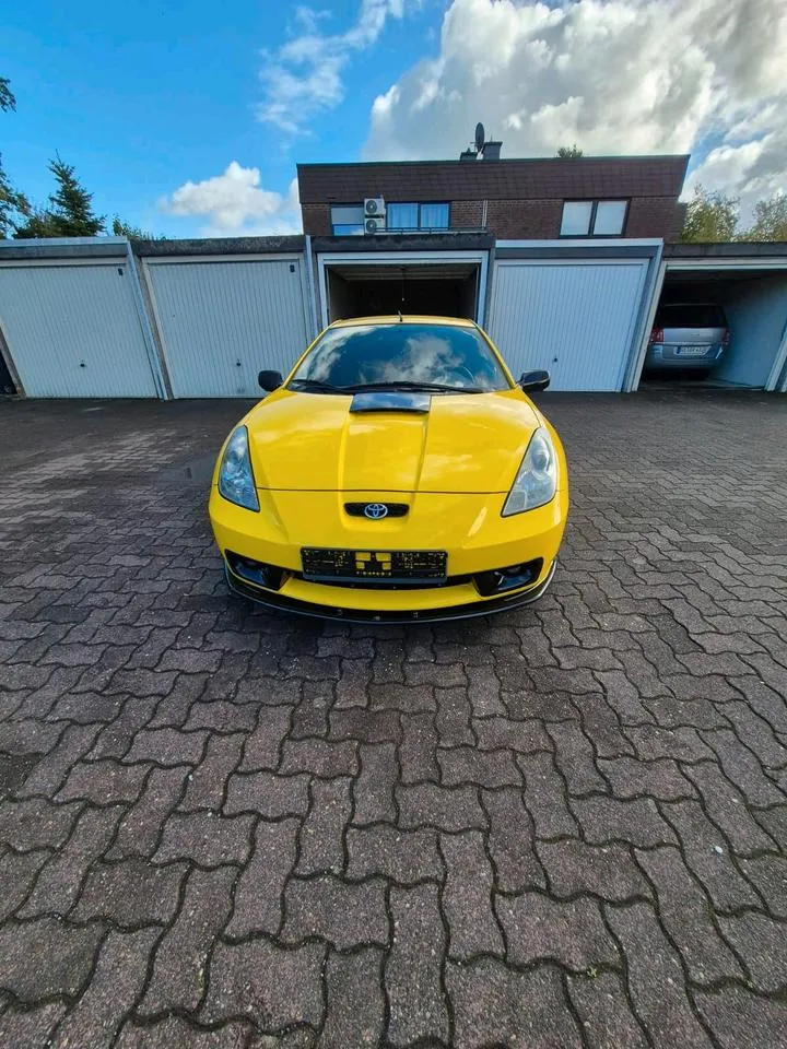 Toyota Celica