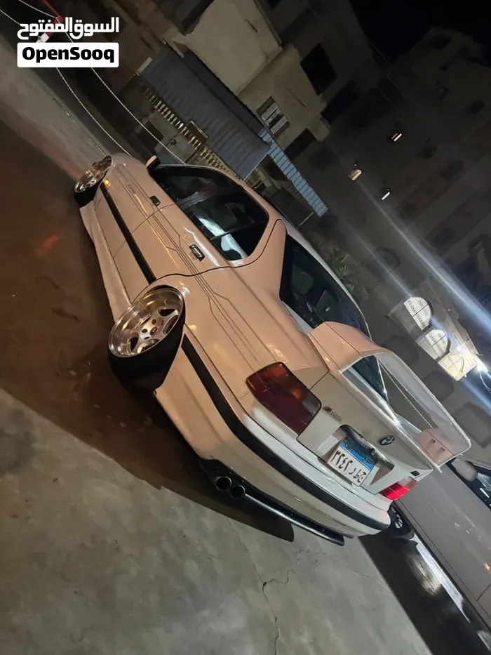 BMW E36 1994 photo 2