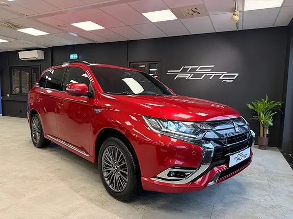 Mitsubishi Outlander 2019 photo 2