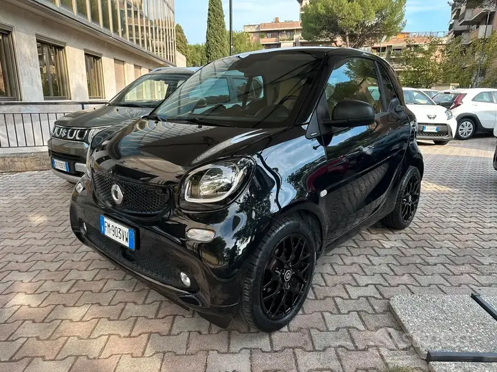 Smart Fortwo 2018 photo 3