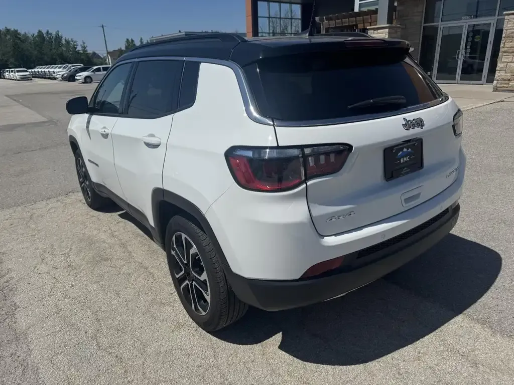 Jeep Compass 2023 photo 3