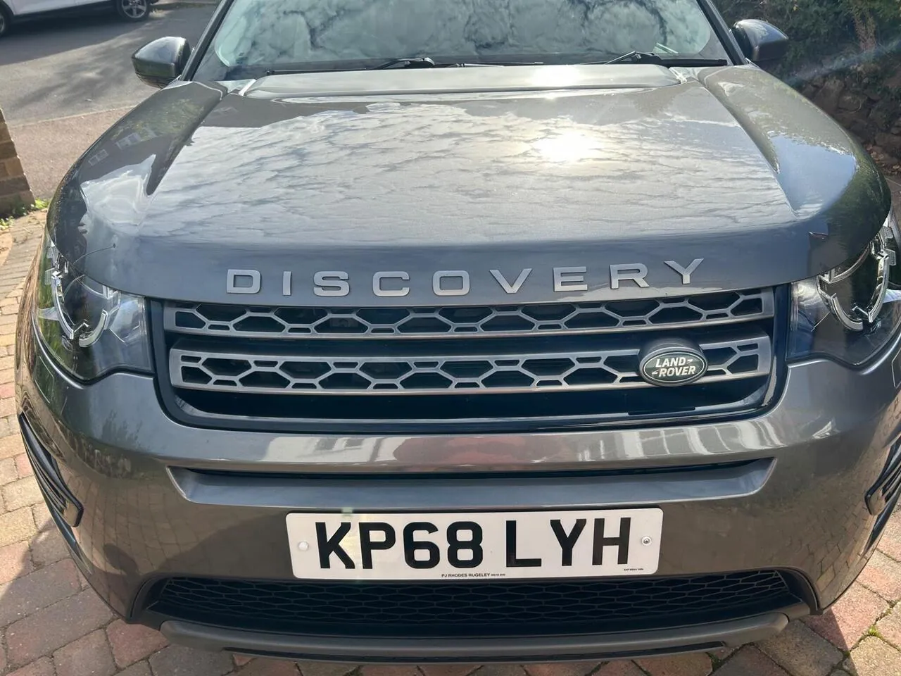 Land Rover Discovery Sport 2018 photo 3