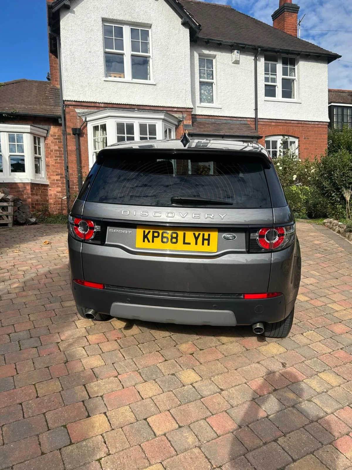 Land Rover Discovery Sport 2018 photo 5