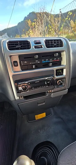 Toyota Hiace 2007 photo 5