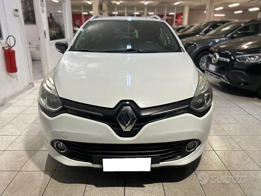 Renault Clio 2014 photo 2
