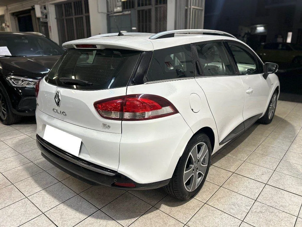 Renault Clio 2014 photo 5