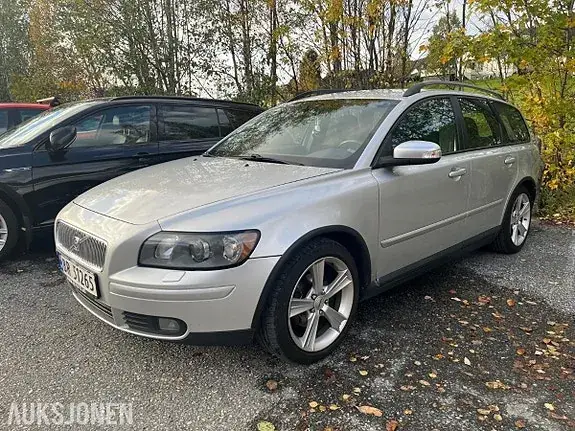 Volvo V50