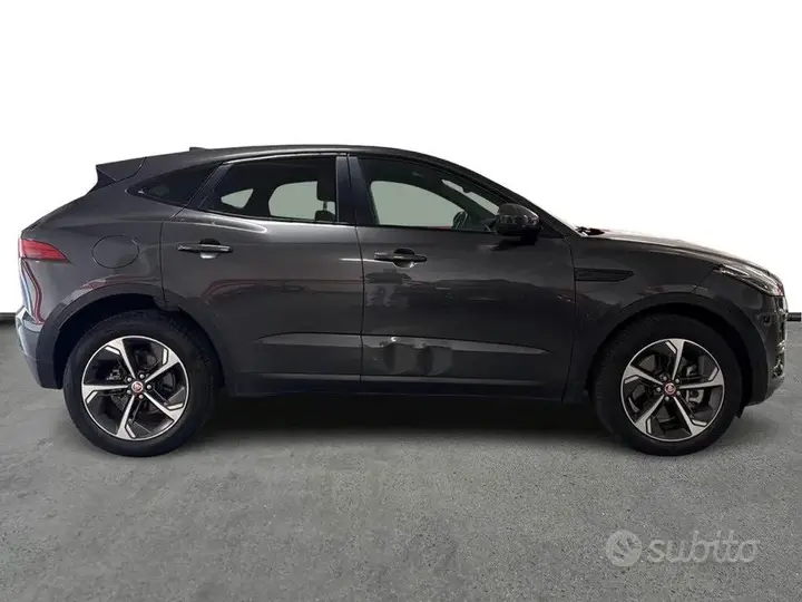 Jaguar E-Pace 2021 photo 3