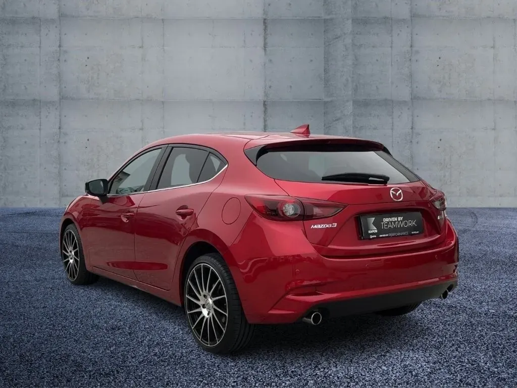 Mazda Mazda3 2017 photo 3