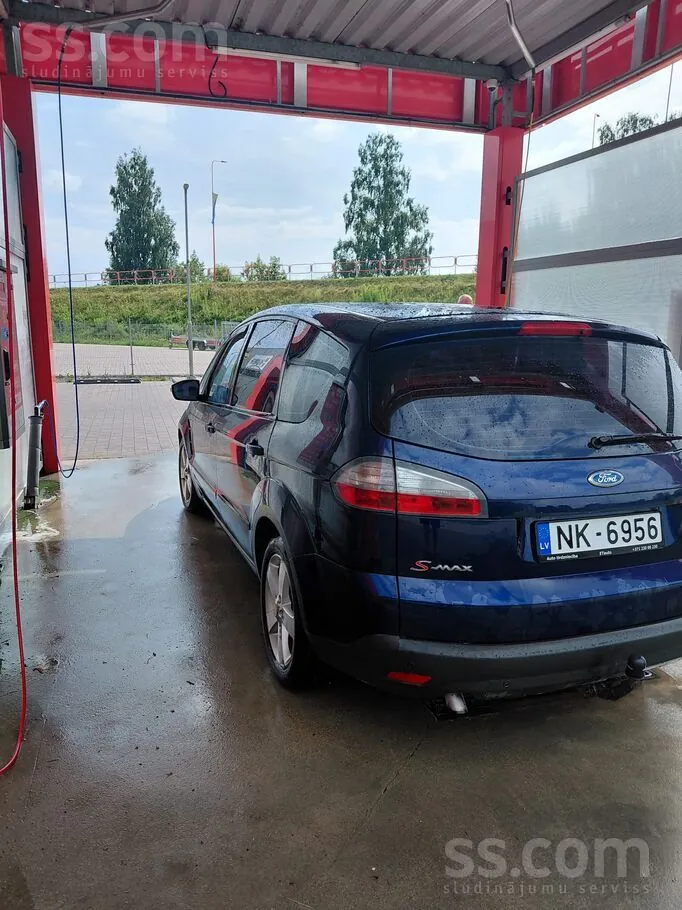 Ford S-Max 2008 photo 4