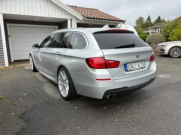 BMW 528I 2011 photo 3