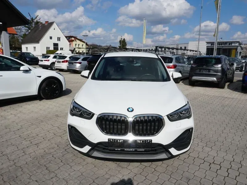 BMW X1 2022 photo 2