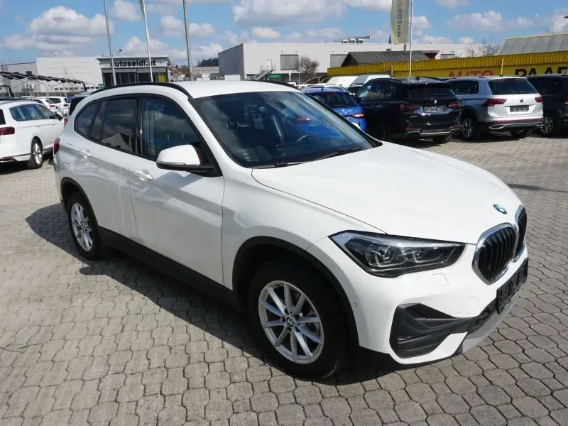 BMW X1 2022 photo 3