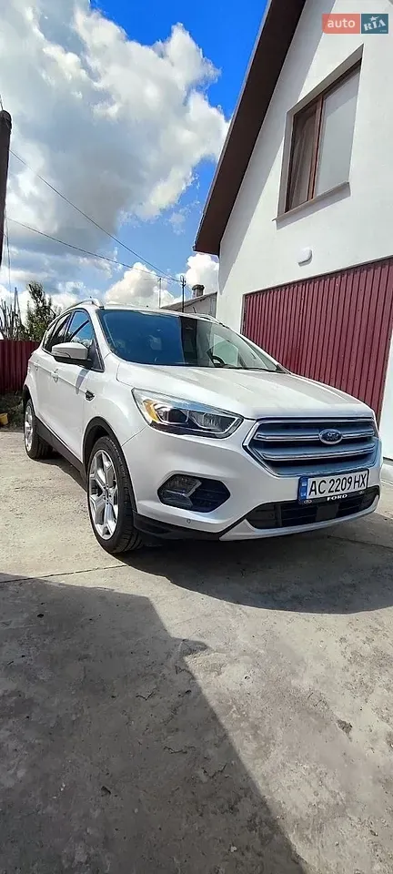 Ford Escape 2019 photo 4
