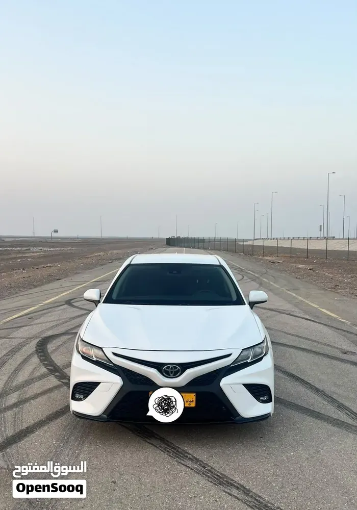 Toyota Camry 2020 photo 3