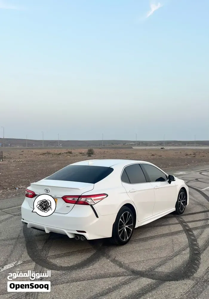 Toyota Camry 2020 photo 2