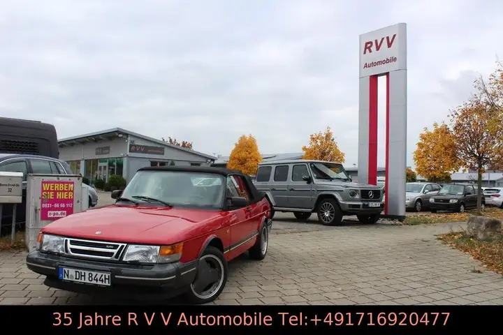 Saab 900