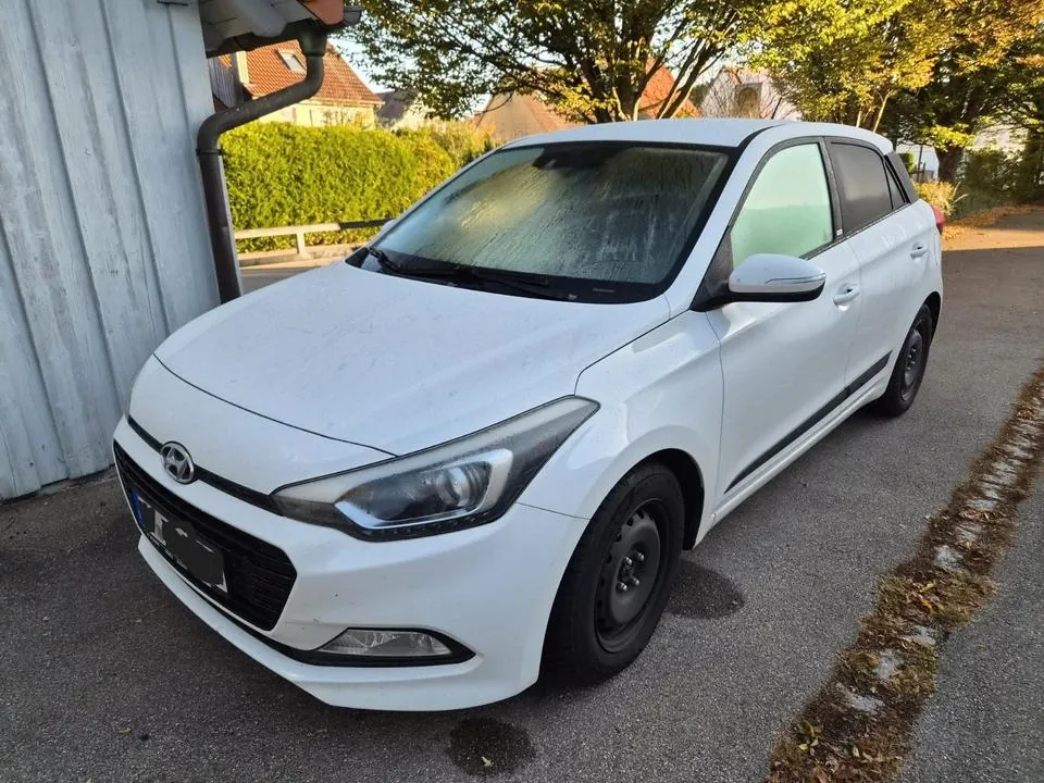 Hyundai I20