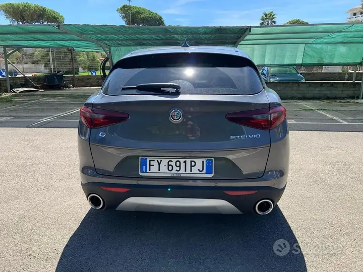 Alfa Romeo Stelvio 2019 photo 2