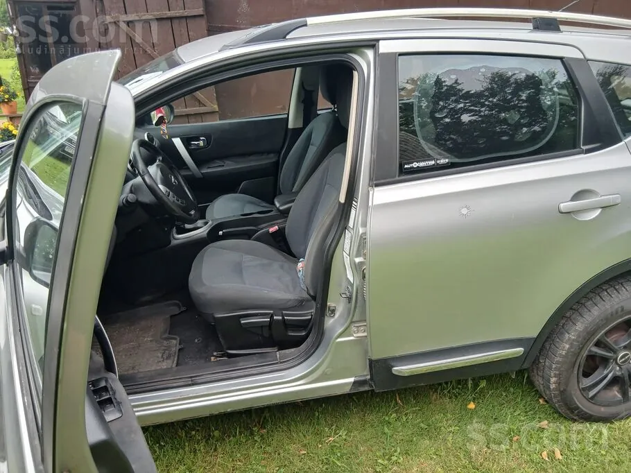 Nissan Qashqai 2007 photo 2