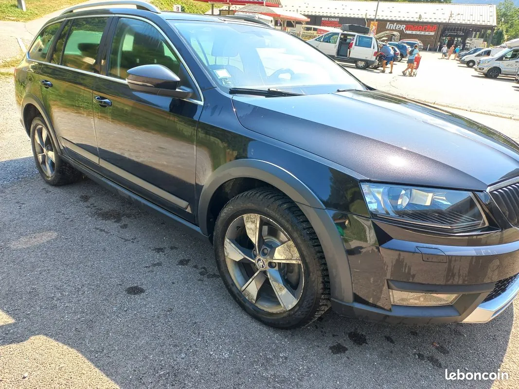 Skoda Octavia 2015 photo 2
