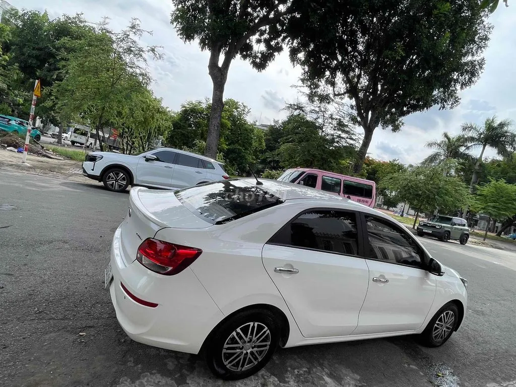Kia Soluto 2019 photo 4