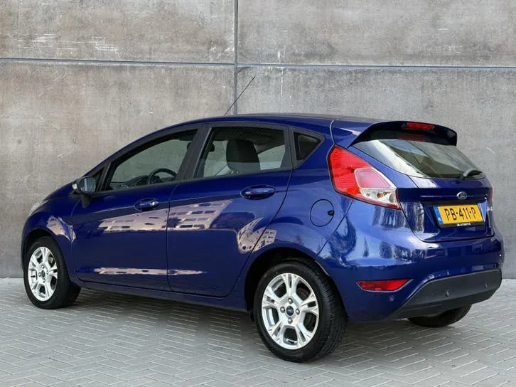 Ford Fiesta 2017 photo 2