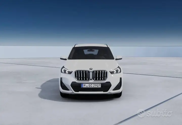 BMW X1 2023 photo 3