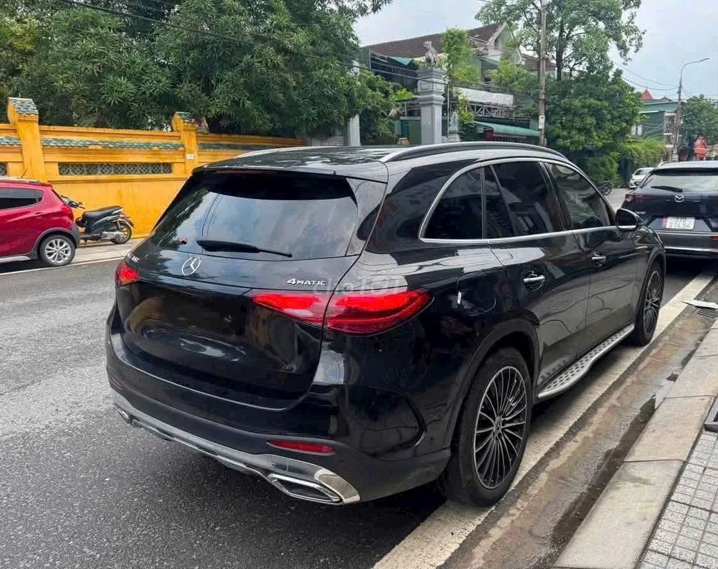 Mercedes-Benz Glc 2025 photo 2