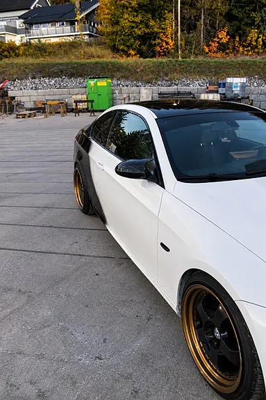 BMW 320D 2007 photo 4