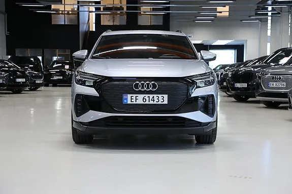 Audi Q4 E-Tron 2023 photo 3