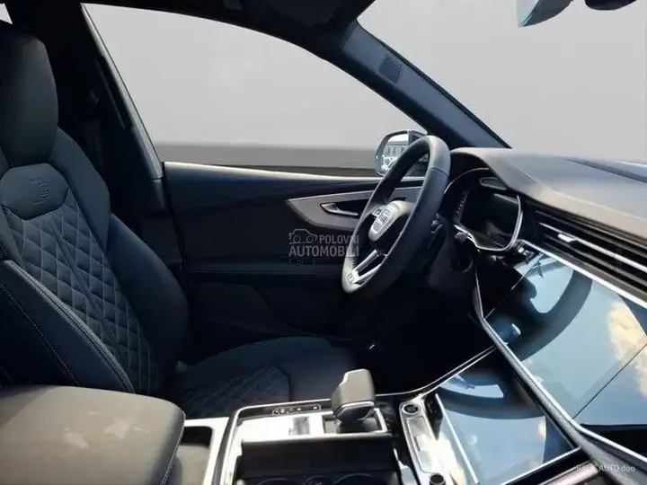 Audi Q8 2025 photo 5