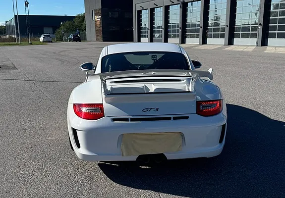 Porsche 911 Gt3 2010 photo 5