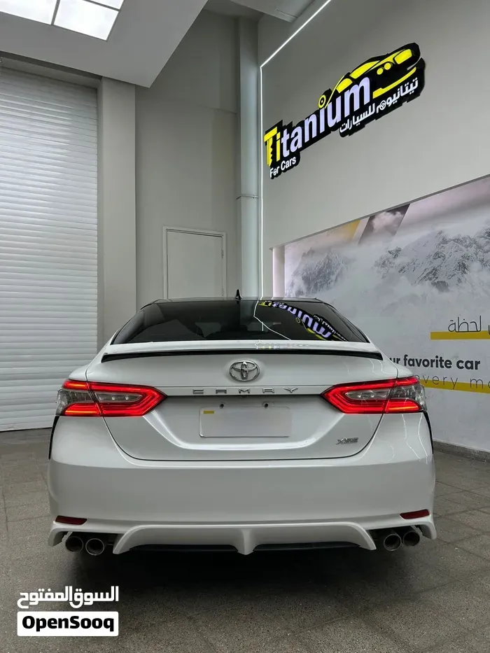 Toyota Camry 2020 photo 3
