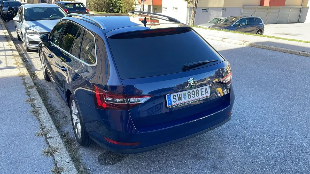 Skoda Superb 2017 photo 3