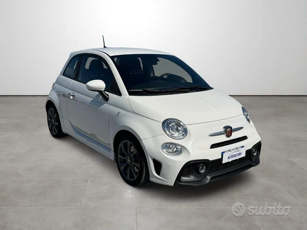 Abarth 595 2022 photo 3