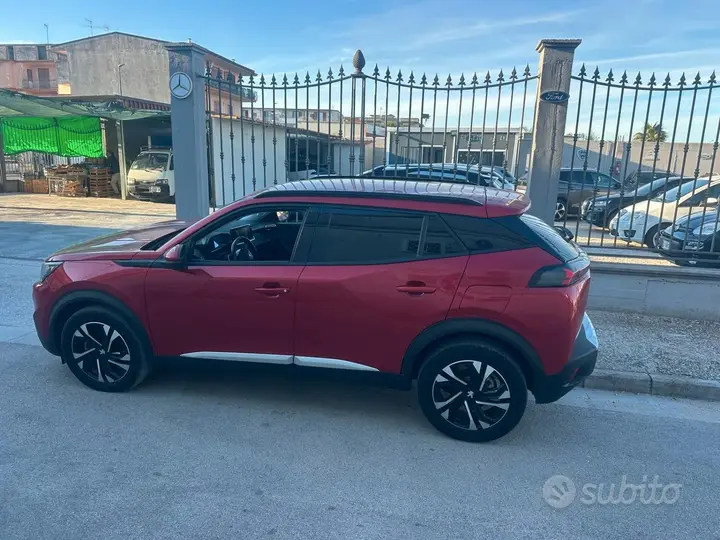 Peugeot 2008 2021 photo 4