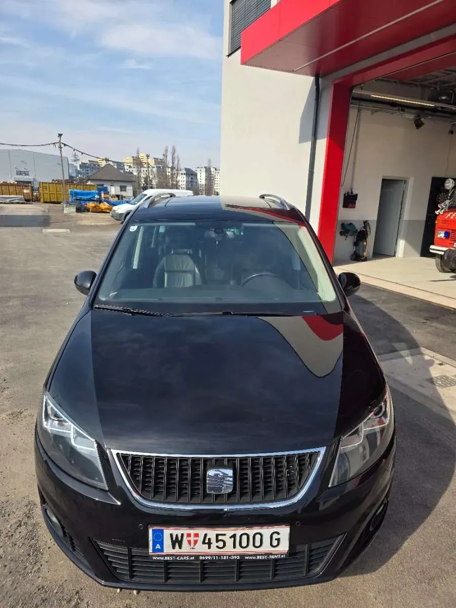 Seat Alhambra 2012 photo 3