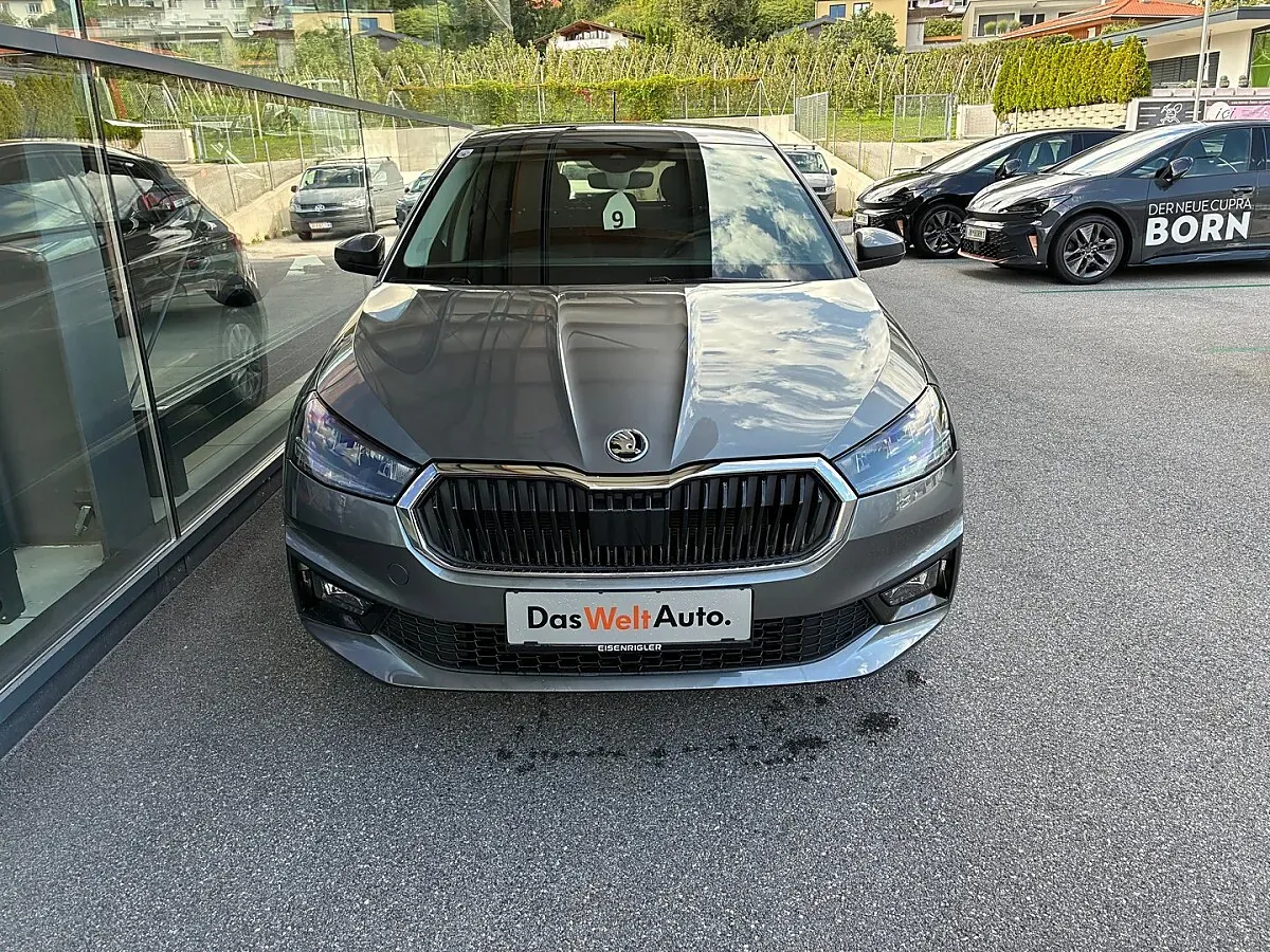 Skoda Fabia 2022 photo 2