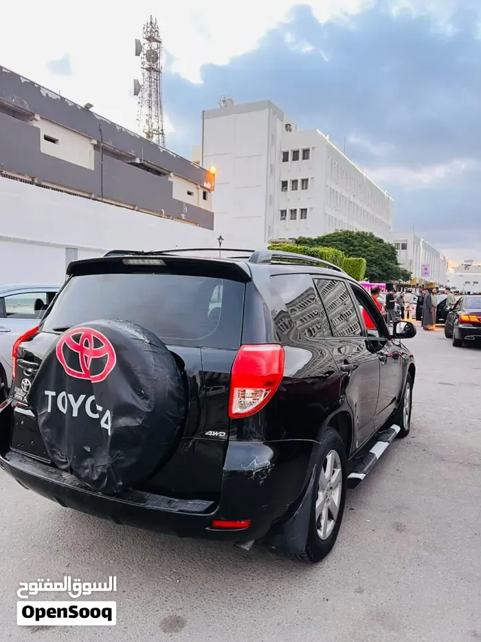 Toyota Rav4 2010 photo 2