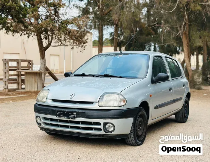 Renault Clio 2004 photo 5