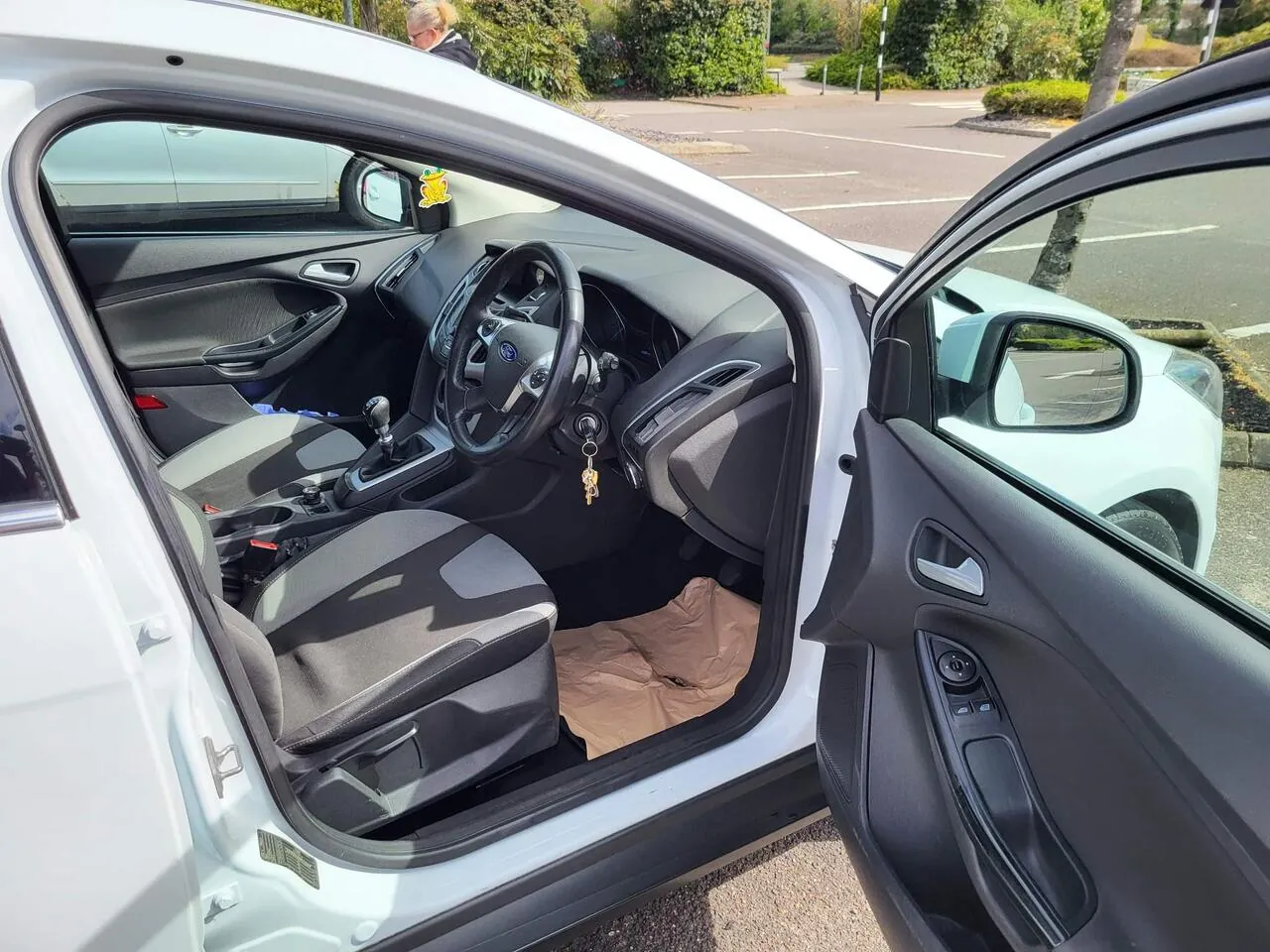 Ford Focus 2013 photo 3