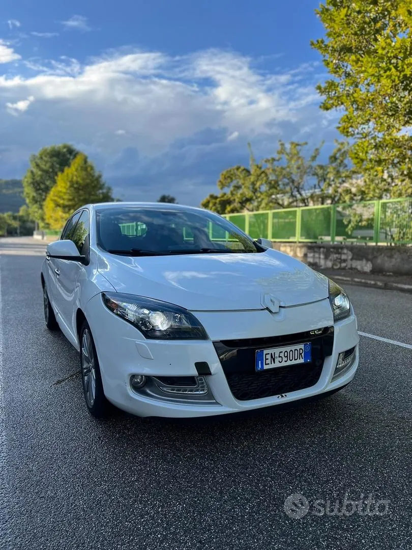 Renault Megane 2012 photo 3